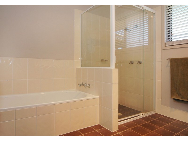 13 Ling Place, Palm Beach QLD 4221