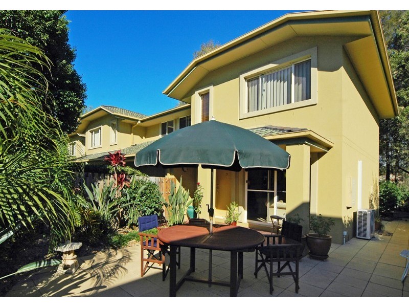 3/2 Burleigh Glen Court, Burleigh Heads QLD 4220