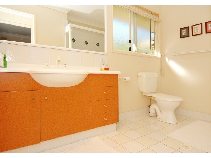 3/2 Burleigh Glen Court, Burleigh Heads QLD 4220