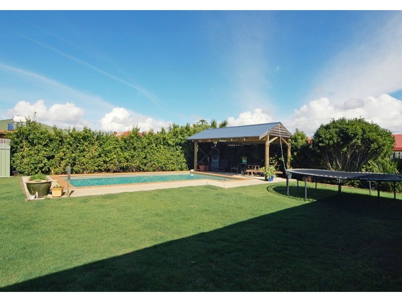 58 Twelfth Avenue, Palm Beach QLD 4221