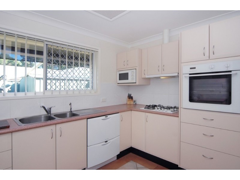 19 Pinon Close, Elanora QLD 4221