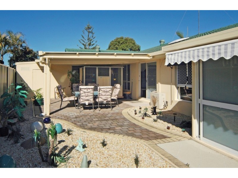 19 Pinon Close, Elanora QLD 4221