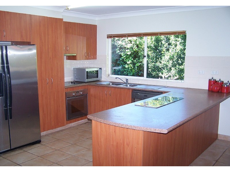 31 Avocado Street, Elanora QLD 4221