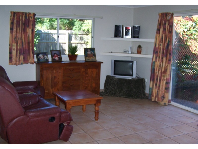 31 Avocado Street, Elanora QLD 4221