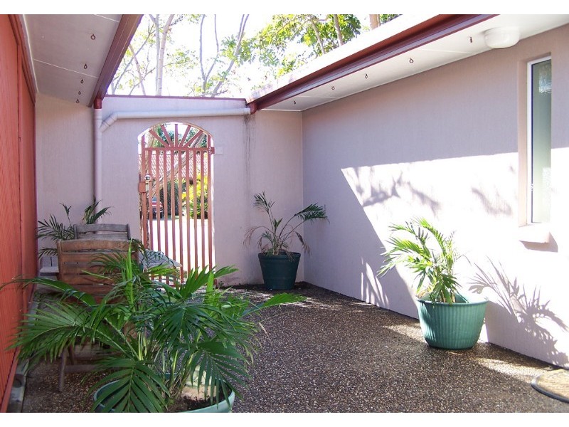 31 Avocado Street, Elanora QLD 4221