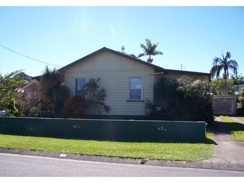 2 Boundary Street, Currumbin Waters QLD 4223