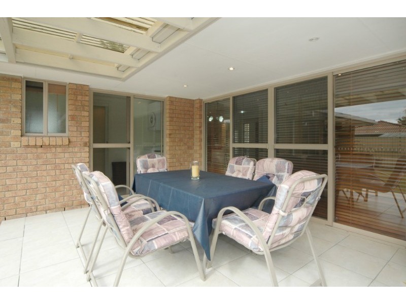 52 Bergamont Street, Elanora QLD 4221