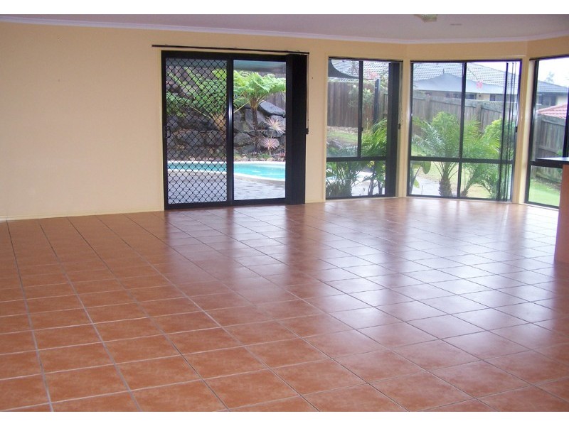 38 Sirec Way, Burleigh Heads QLD 4220