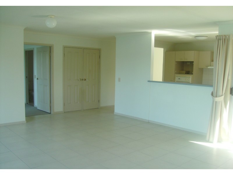 43 waterdown Drive, Elanora QLD 4221