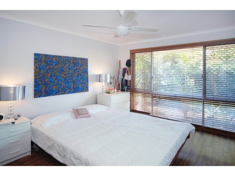 3 Colac Court, Elanora QLD 4221