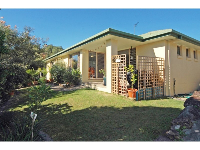 1/18 Wuruma Court, Elanora QLD 4221