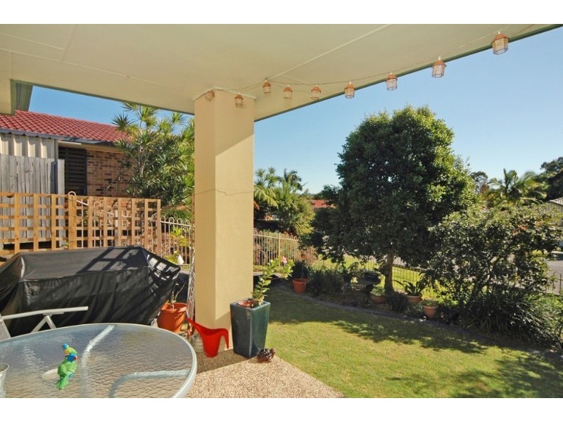 1/18 Wuruma Court, Elanora QLD 4221