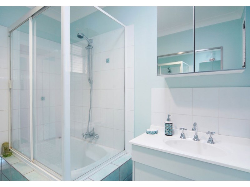 71 Tallebudgera Drive, Palm Beach QLD 4221