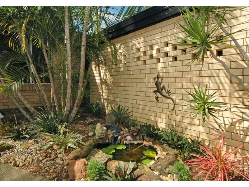 71 Tallebudgera Drive, Palm Beach QLD 4221