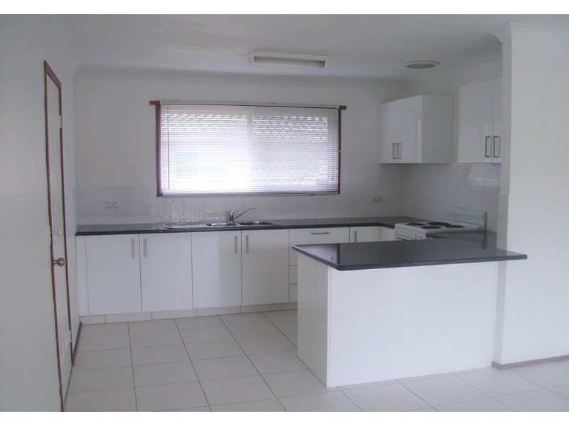 2/79 Fifth Avenue, Palm Beach QLD 4221