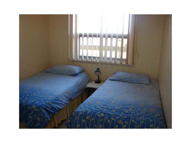 Unit 2/30 The Esplanade, Victor Harbor SA 5211
