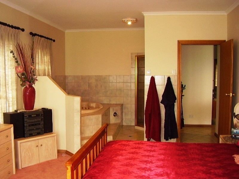 9 Millard Court, Encounter Bay SA 5211