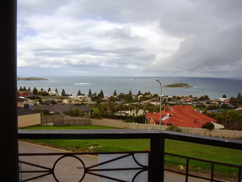 9 Millard Court, Encounter Bay SA 5211