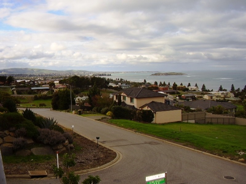 9 Millard Court, Encounter Bay SA 5211