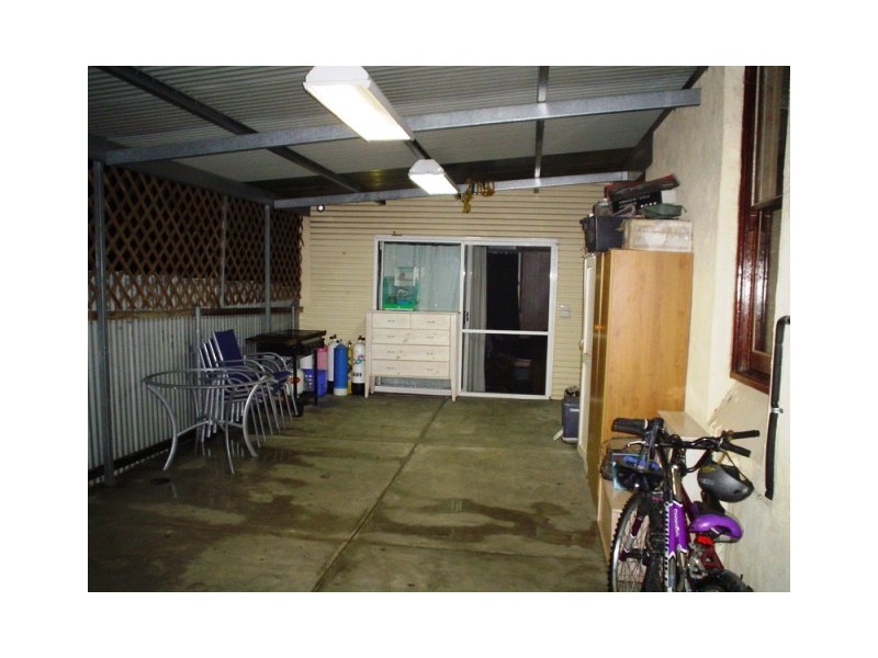 25 Ozone Street, Victor Harbor SA 5211
