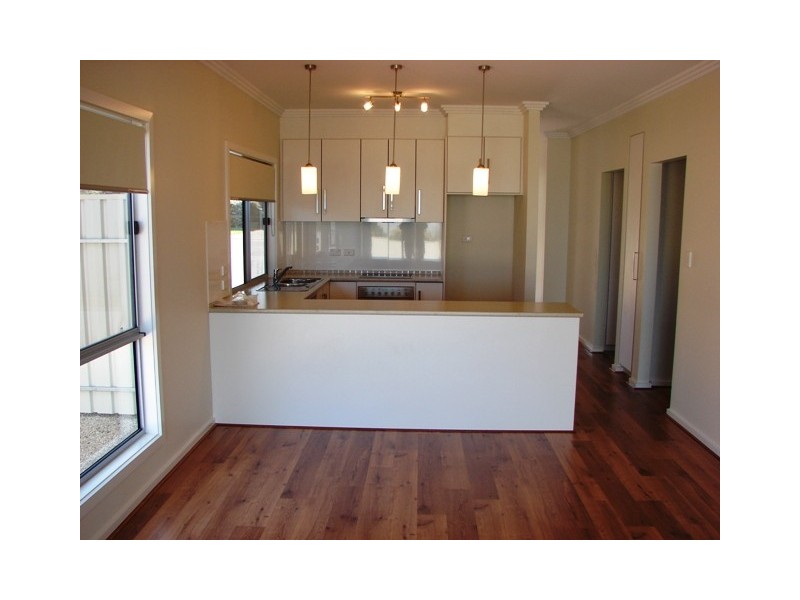 80 Sutherland Avenue, Hayborough SA 5211