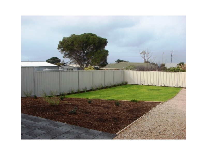 80 Sutherland Avenue, Hayborough SA 5211