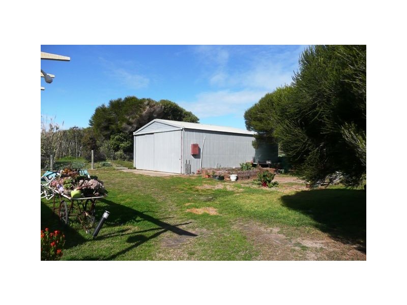 15 Eaton Avenue, Goolwa Beach SA 5214