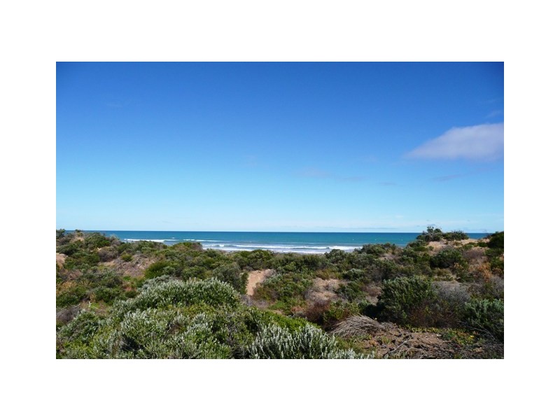 15 Eaton Avenue, Goolwa Beach SA 5214