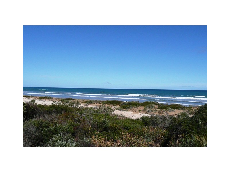 15 Eaton Avenue, Goolwa Beach SA 5214