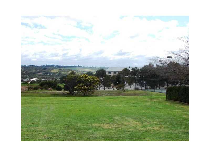 6 Emma Court, Mccracken SA 5211