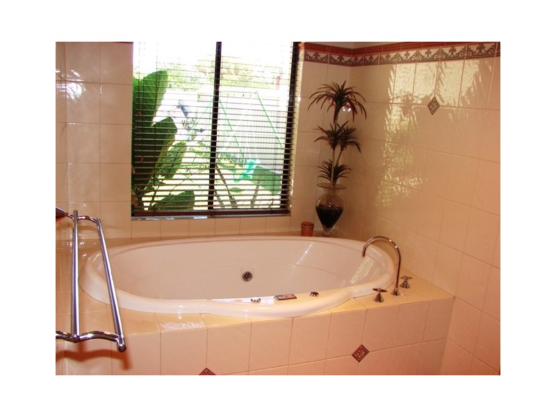 11 Strangways Terrace, Port Elliot SA 5212