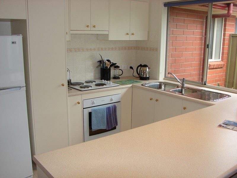 14b The Parkway, Victor Harbor SA 5211