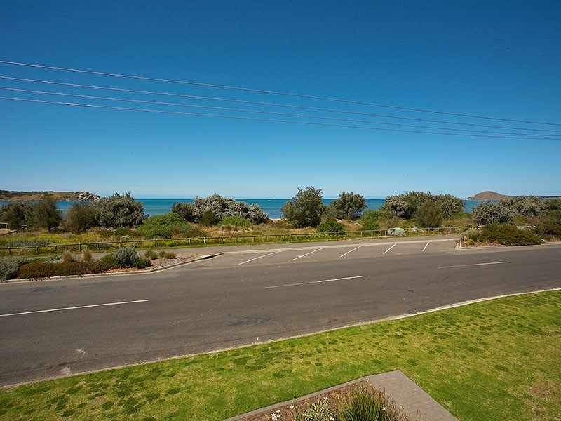 3/34-36 Esplanade, Victor Harbor SA 5211