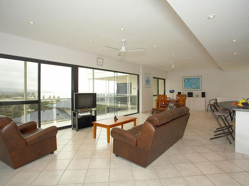8 Eddy Court, Encounter Bay SA 5211