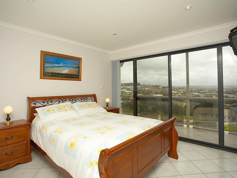 8 Eddy Court, Encounter Bay SA 5211