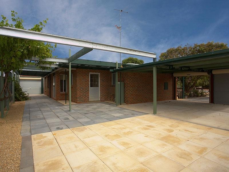 79 North Terrace, Port Elliot SA 5212