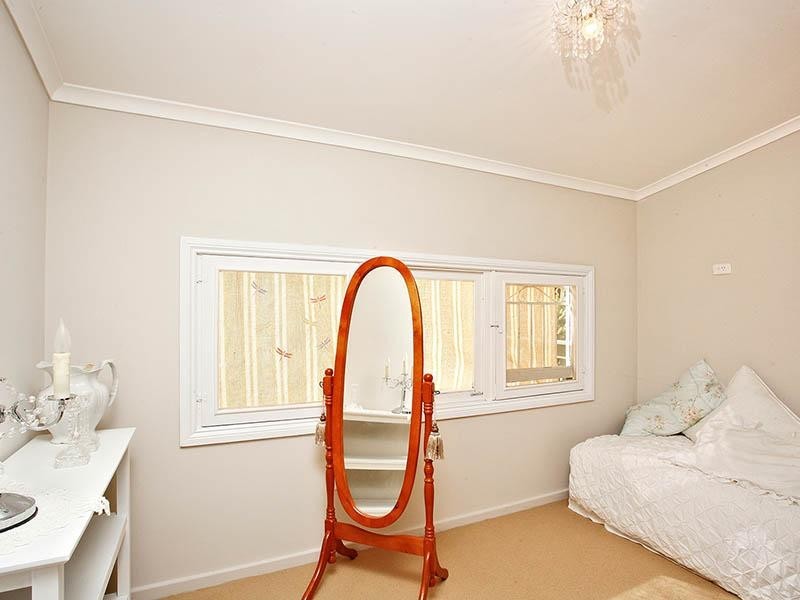 13 Hillview Road, Victor Harbor SA 5211