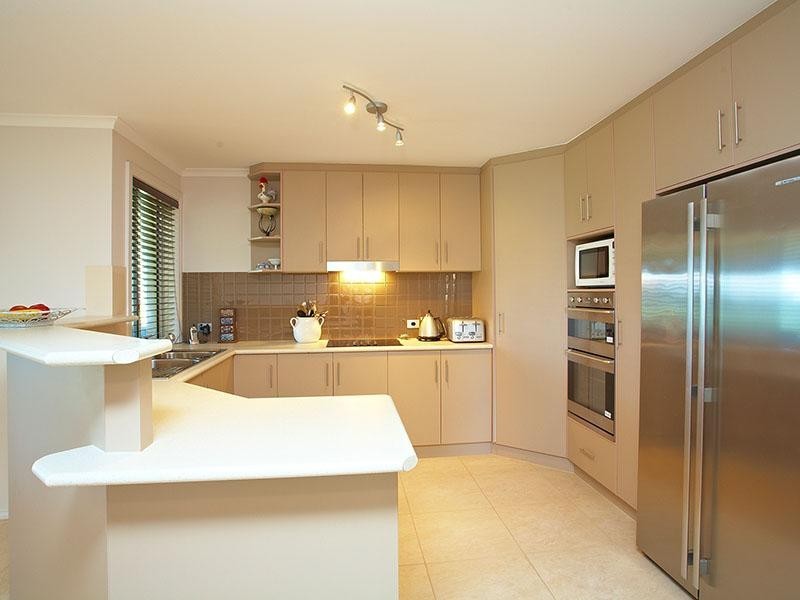 13 Jasmin Drive, Victor Harbor SA 5211