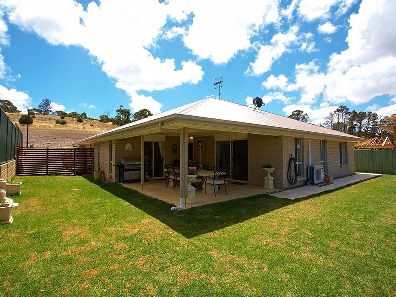 13 Jasmin Drive, Victor Harbor SA 5211