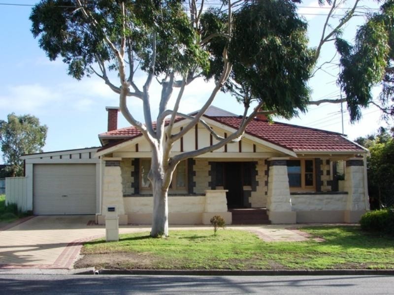 25 Ozone Street, Victor Harbor SA 5211