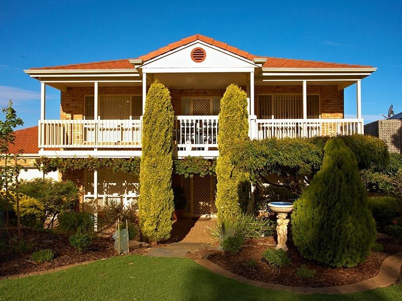 36 White Crescent, Encounter Bay SA 5211