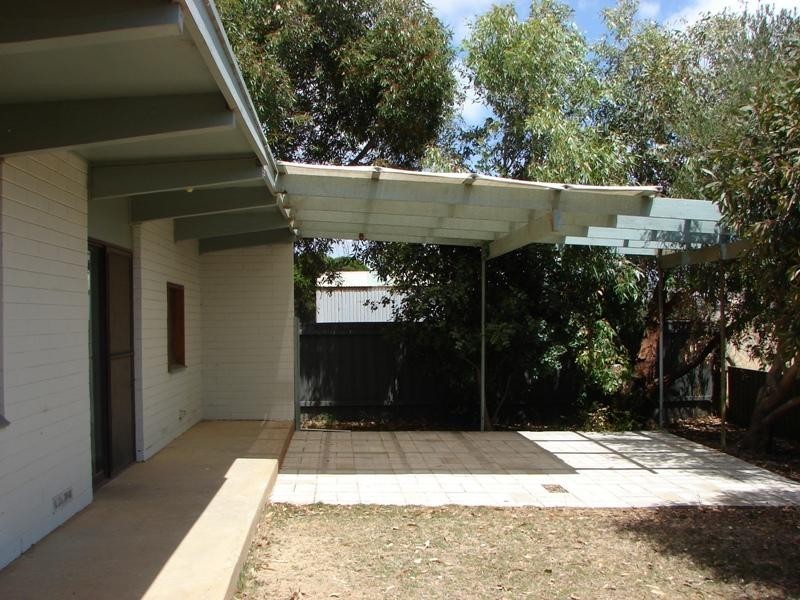 2 Seagull Avenue, Hayborough SA 5211