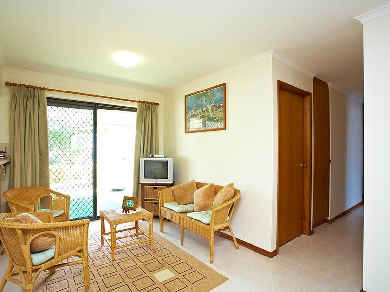 159 Bay Road, Encounter Bay SA 5211