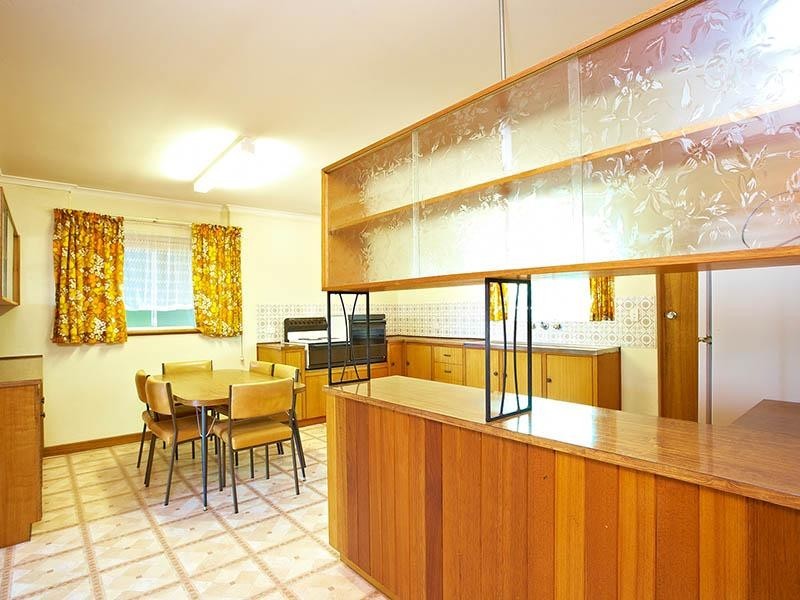 27 Swain Road, Victor Harbor SA 5211