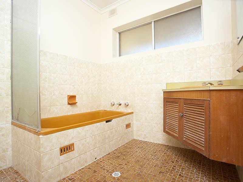 27 Swain Road, Victor Harbor SA 5211