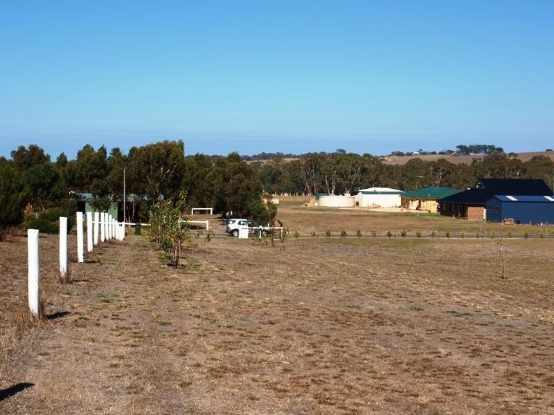3 (Lot 101) Arabian Court, Victor Harbor SA 5211