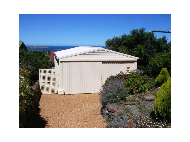 36 White Cresent, Encounter Bay SA 5211