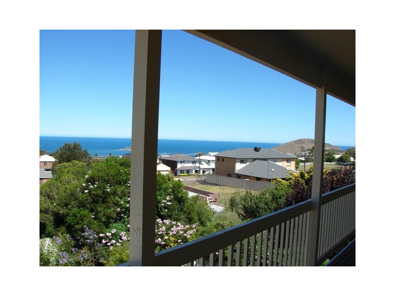 36 White Cresent, Encounter Bay SA 5211