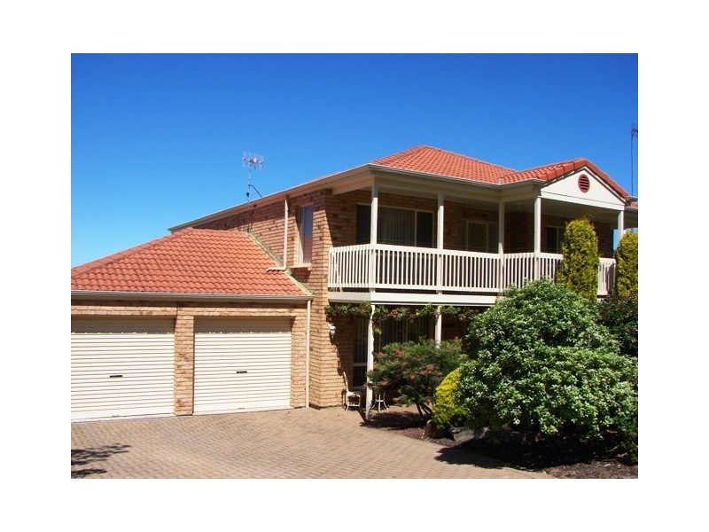 36 White Cresent, Encounter Bay SA 5211