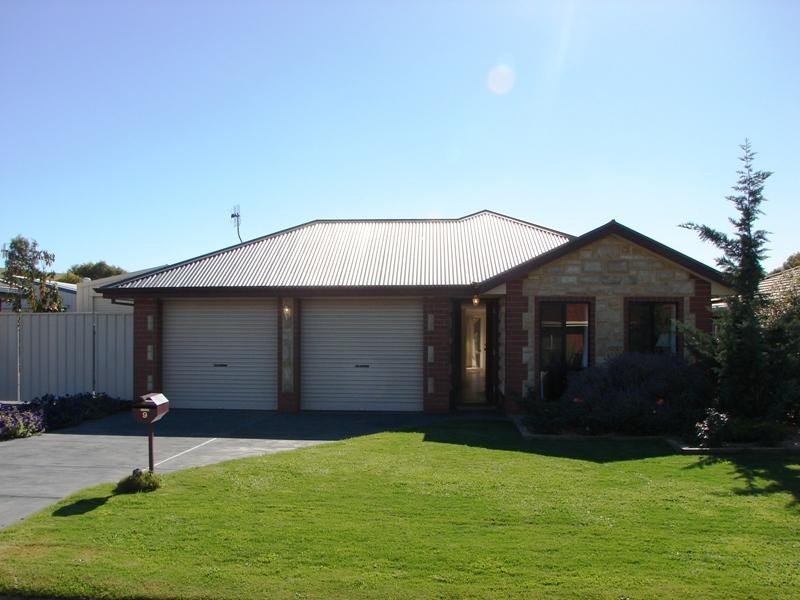 9 Dolphin Avenue, Encounter Bay SA 5211